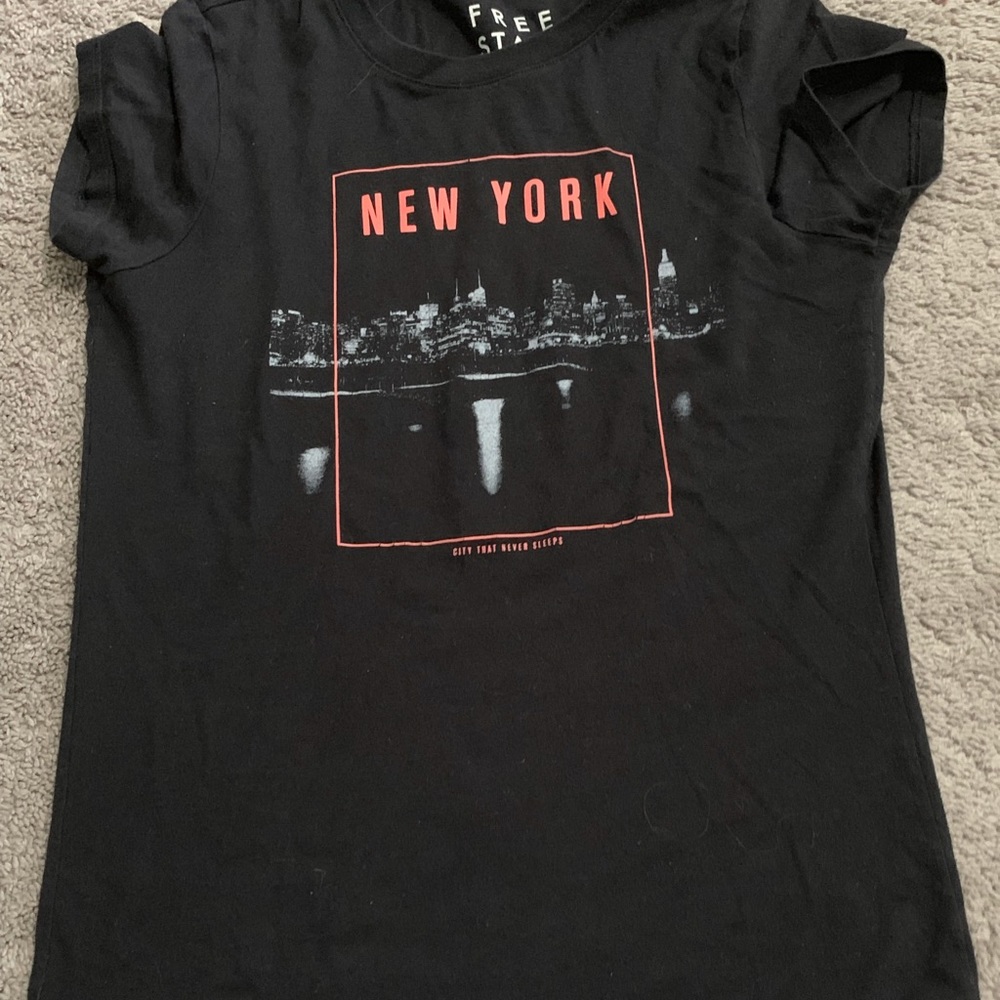 Aeropostale crew neck t-shirt